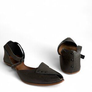 PLUTO Flat by CYDWOQ